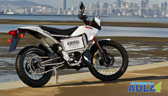 Te contamos las ventajas y desventajas de las motos eléctricas.