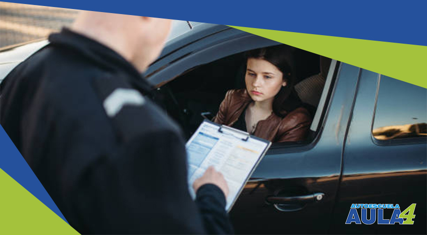 mujer multada por excederse en velocidad